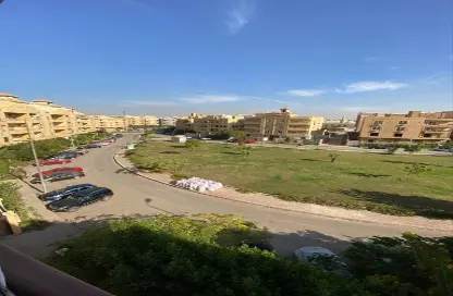 قطعة أرض - استوديو للبيع في شارع 30 - الحي الثالث عشر - الشيخ زايد - الجيزة