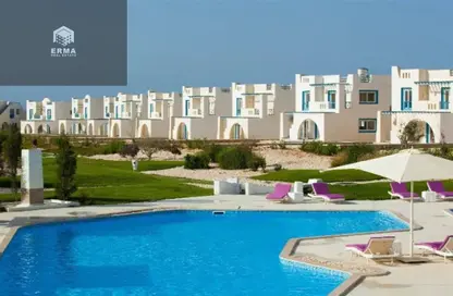 شاليه - 3 غرف نوم - 1 حمام للبيع في ماونتن فيو راس الحكمة - راس الحكمة - الساحل الشمالي