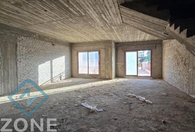 8472418 - Property Image 2