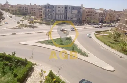 شقة - 3 غرف نوم - 3 حمامات للبيع في المجاورة الاولي - المنطقة الخامسة - مدينة الشروق - القاهرة