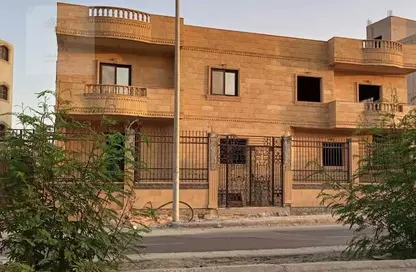 Villa - 6 Bedrooms - 6 Bathrooms for rent in Al Narges - New Cairo City - Cairo