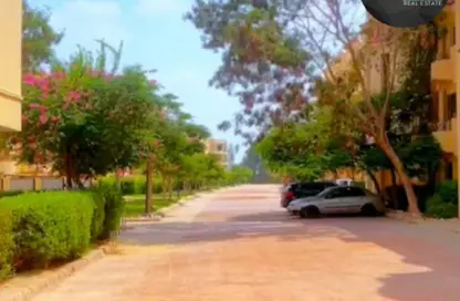 Apartment - 2 Bedrooms - 2 Bathrooms for sale in Le Jardin - 6 October Compounds - 6 October City - Giza