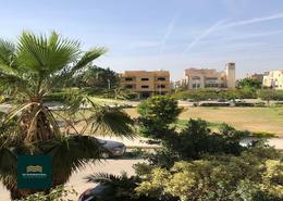 Apartment - 3 bedrooms - 3 bathrooms for للبيع in Area D - Ganoob El Acadimia - New Cairo City - Cairo