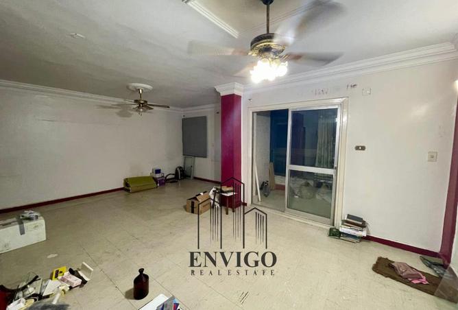 8521676 - Property Image 2