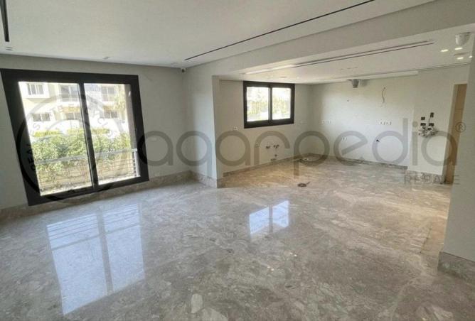 8325108 - Property Image 2