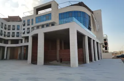 Shop - Studio for sale in Hadayek October - 6 October City - Giza