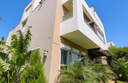 Villa - 3 Bedrooms - 5 Bathrooms for sale in Upville - Cairo Alexandria Desert Road - 6 October City - Giza