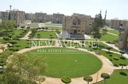 Apartment - 2 Bedrooms - 2 Bathrooms for sale in Al Shorouk Road - 1st Neighborhood - 8th District - Shorouk City - Cairo