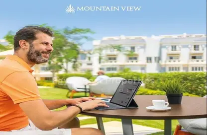 Apartment - 3 Bedrooms - 3 Bathrooms for sale in Mountain View Hyde Park - 5th Settlement Compounds - The 5th Settlement - New Cairo City - Cairo
