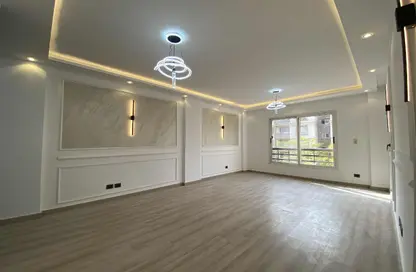 Apartment - 3 Bedrooms - 3 Bathrooms for sale in Madinaty - Cairo