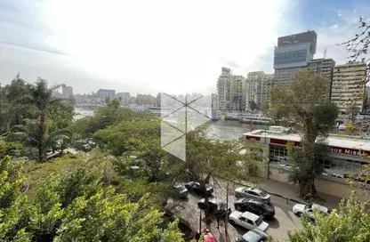 Apartment - 4 Bedrooms - 4 Bathrooms for rent in Al Saleh Ayoub St. - Zamalek - Cairo