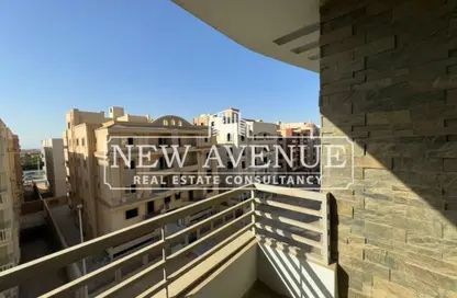 Apartment - 4 Bedrooms - 3 Bathrooms for sale in South Lotus - El Lotus - New Cairo City - Cairo