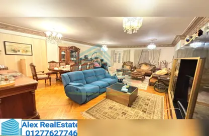 Apartment - 3 Bedrooms - 2 Bathrooms for rent in Shaarawy St. - Laurent - Hay Sharq - Alexandria