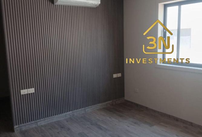 8558260 - Property Image 3