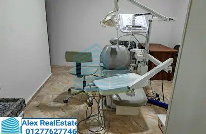 Office Space - Studio - 1 Bathroom for rent in Port Said St. - Ibrahimia - Hay Wasat - Alexandria