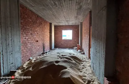 Apartment - 3 Bedrooms - 1 Bathroom for sale in Gate 4 - Mena - Hadayek El Ahram - Giza