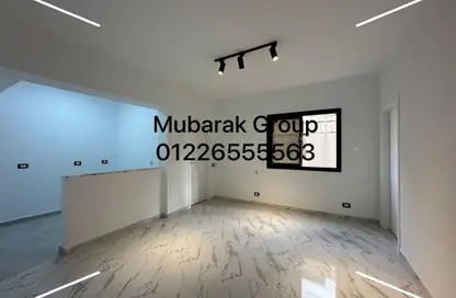 Apartment - 1 Bedroom - 1 Bathroom for sale in Street 9 - Maadi - Hay El Maadi - Cairo