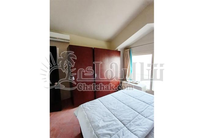 8254813 - Property Image 2