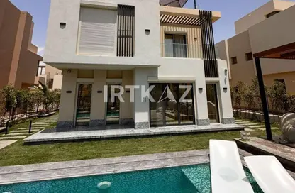 Villa - 3 Bedrooms - 4 Bathrooms for sale in Sodic East - 6th District - New Heliopolis - Cairo