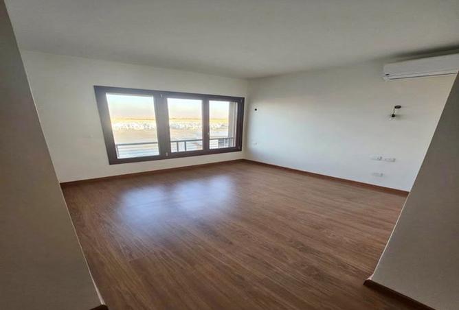 8437819 - Property Image 2