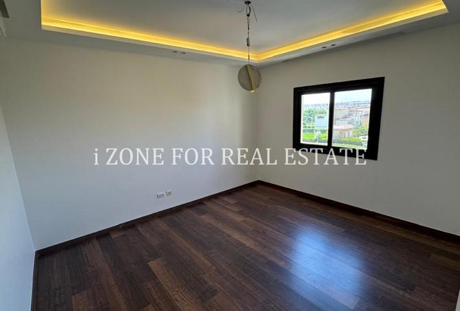 8021692 - Property Image 2
