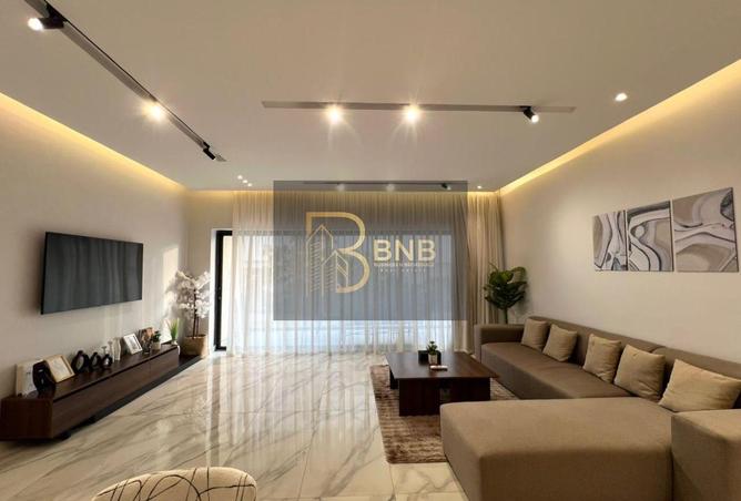 8220509 - Property Image 2