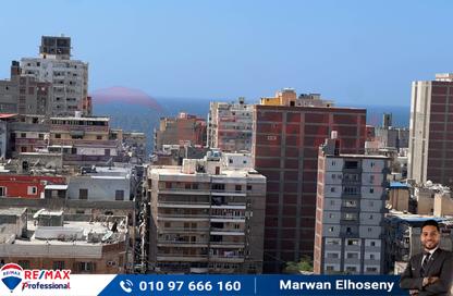 شقة - 3 غرف نوم - 1 حمام للبيع في طريق الجيش - كامب شيزار - حي وسط - الاسكندرية