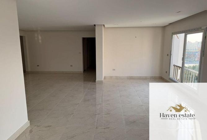 8344672 - Property Image 2