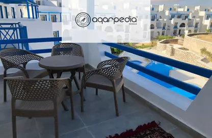 Penthouse - 3 Bedrooms - 2 Bathrooms for rent in Mountain View - Ras Al Hekma - North Coast