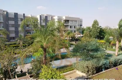 Apartment - 3 Bedrooms - 2 Bathrooms for sale in Galleria Moon Valley - South Investors Area - New Cairo City - Cairo