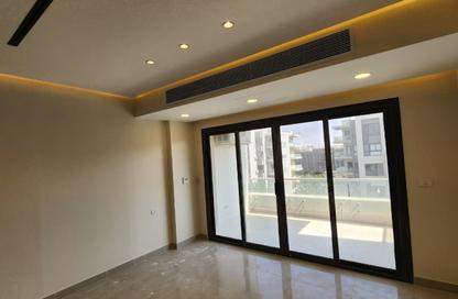 Apartment - 3 Bedrooms - 2 Bathrooms for rent in The Address East - 90 Street - The 5th Settlement - New Cairo City - Cairo