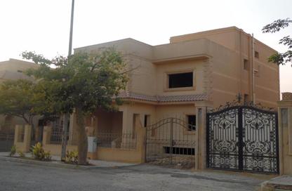 فيلا - 4 غرف نوم - 4 حمامات للبيع في زيزينيا جاردنز - امتداد المستثمرين الشمالية - مدينة القاهرة الجديدة - القاهرة
