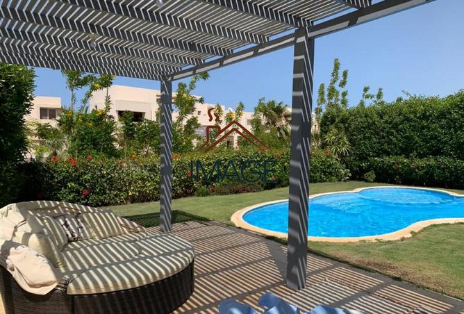 8321304 - Property Image 2