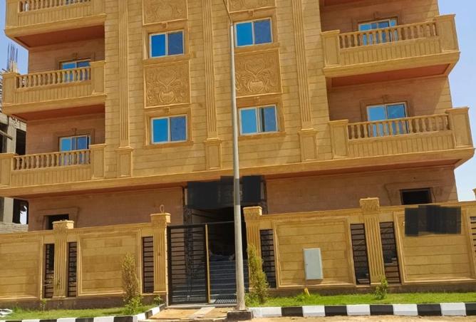 8256196 - صورة العقار 2