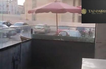 محل تجاري - استوديو - 1 حمام للايجار في وان جولدن سكوير مول - التجمع الخامس - مدينة القاهرة الجديدة - القاهرة