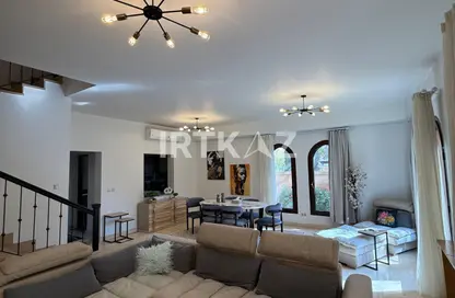 Villa - 3 Bedrooms - 3 Bathrooms for rent in Mivida - 5th Settlement Compounds - The 5th Settlement - New Cairo City - Cairo