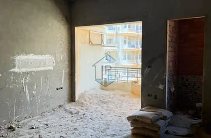 Apartment - 3 Bedrooms - 2 Bathrooms for sale in South Lotus - El Lotus - New Cairo City - Cairo