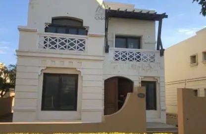 فيلا - 5 غرف نوم - 4 حمامات للبيع في جاردن ريزدنس - مدينة القاهرة الجديدة - القاهرة