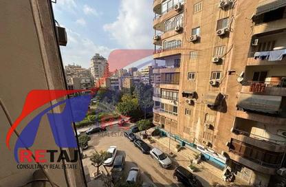 شقة - 2 غرف نوم - 1 حمام للبيع في شارع عبد الحافظ احمد - المنطقة الثامنة - مدينة نصر - القاهرة