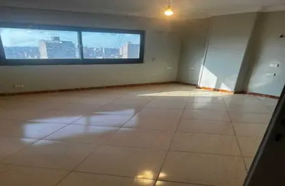 شقة - 3 غرف نوم - 2 حمامات للبيع في شارع السودان - المهندسين - الجيزة