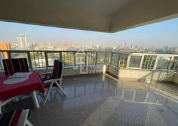 Apartment - 3 bedrooms - 4 bathrooms for للايجار in El Gezirah St. - Zamalek - Cairo