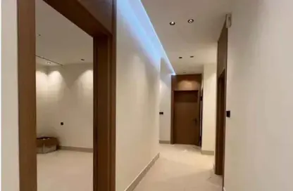 شقة - 2 غرف نوم - 2 حمامات للبيع في فيلدج ويست - كمبوندات الشيخ زايد - الشيخ زايد - الجيزة