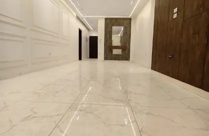 شقة - 3 غرف نوم - 2 حمامات للبيع في البوابة الرابعة - مينا - حدائق الاهرام - الجيزة