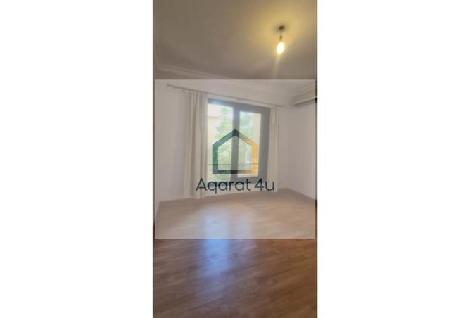 8273329 - Property Image 3