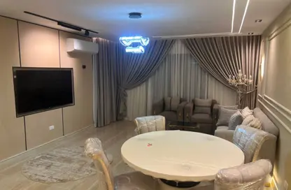 Apartment - 2 Bedrooms - 1 Bathroom for rent in El Rehab Extension - Al Rehab - New Cairo City - Cairo