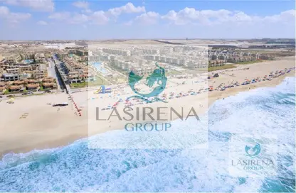 فيلا - 5 غرف نوم - 4 حمامات للبيع في لاسيرينا - قسم الضبعة - الساحل الشمالي