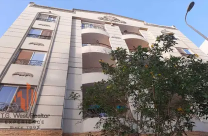 Penthouse - 4 Bedrooms - 4 Bathrooms for sale in El Narges Buildings - Al Narges - New Cairo City - Cairo