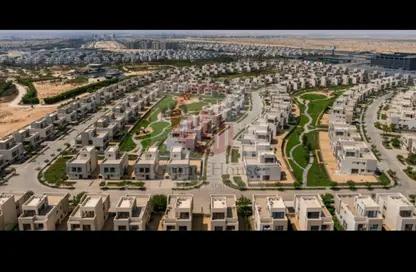 Townhouse - 3 Bedrooms - 3 Bathrooms for sale in Al Burouj Compound - El Shorouk Compounds - Shorouk City - Cairo