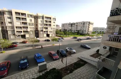 Apartment - 3 Bedrooms - 2 Bathrooms for sale in Privado - Madinaty - Cairo