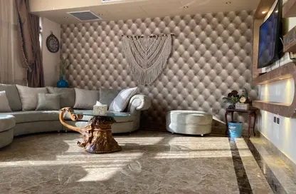 Apartment - 4 Bedrooms - 3 Bathrooms for sale in La Mirada Compound - 5th Settlement Compounds - The 5th Settlement - New Cairo City - Cairo